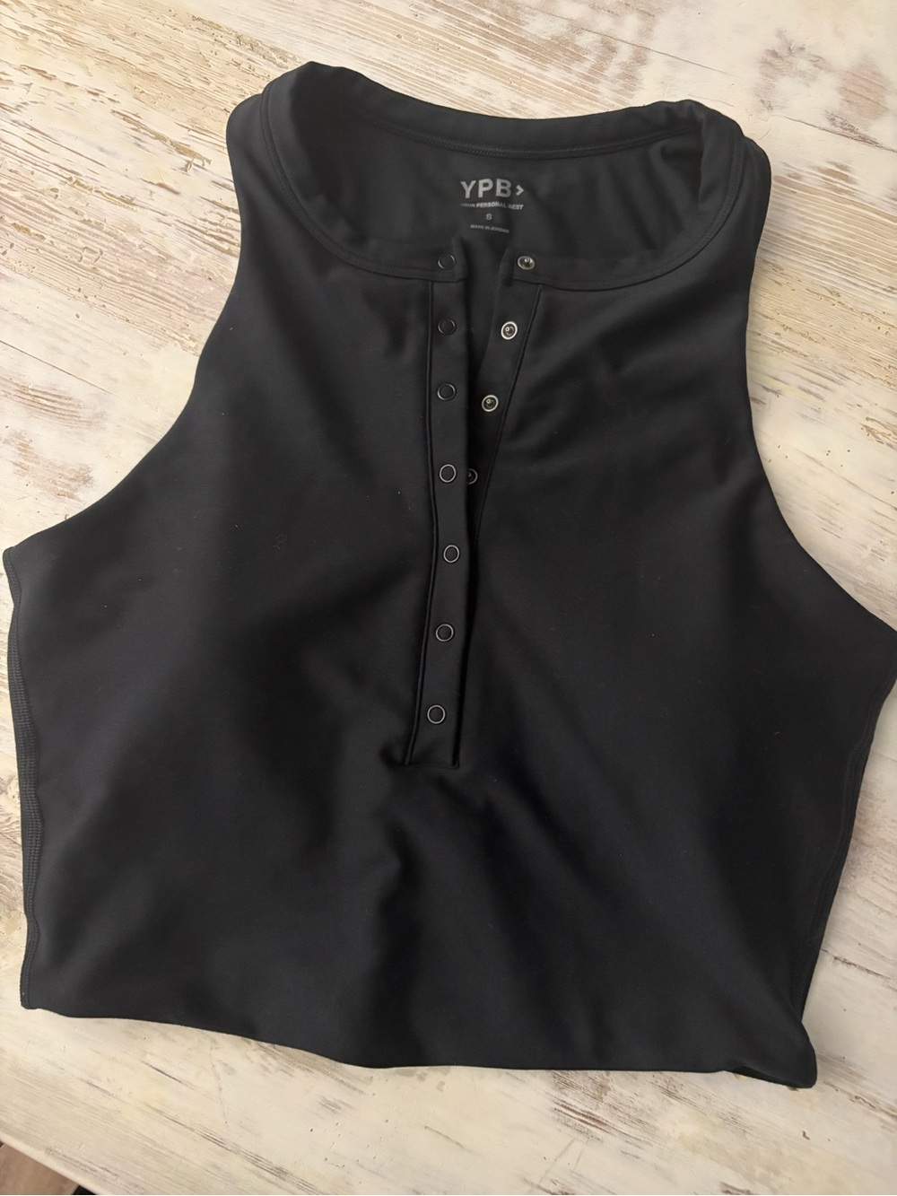 Abercrombie & Fitch Black Snap-Front Athletic Tank